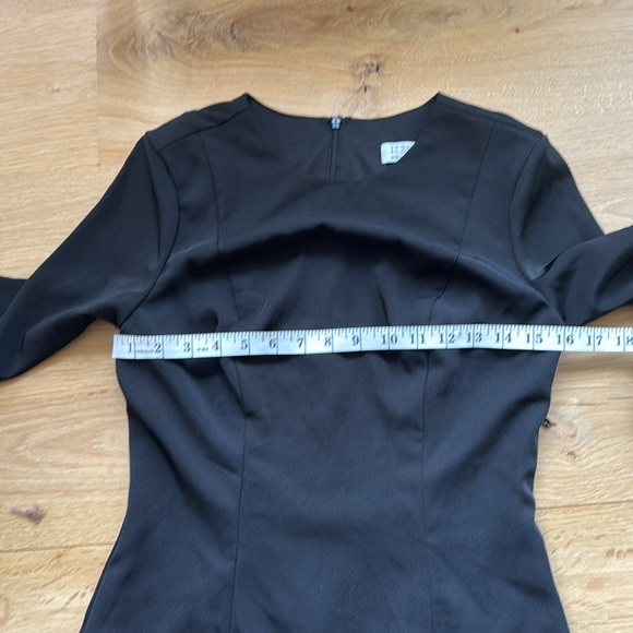 Mac Duggal LONG SLEEVE ASYMMETRICAL BEADED FRINGE HEM MINI DRESS - Picture 17 of 17